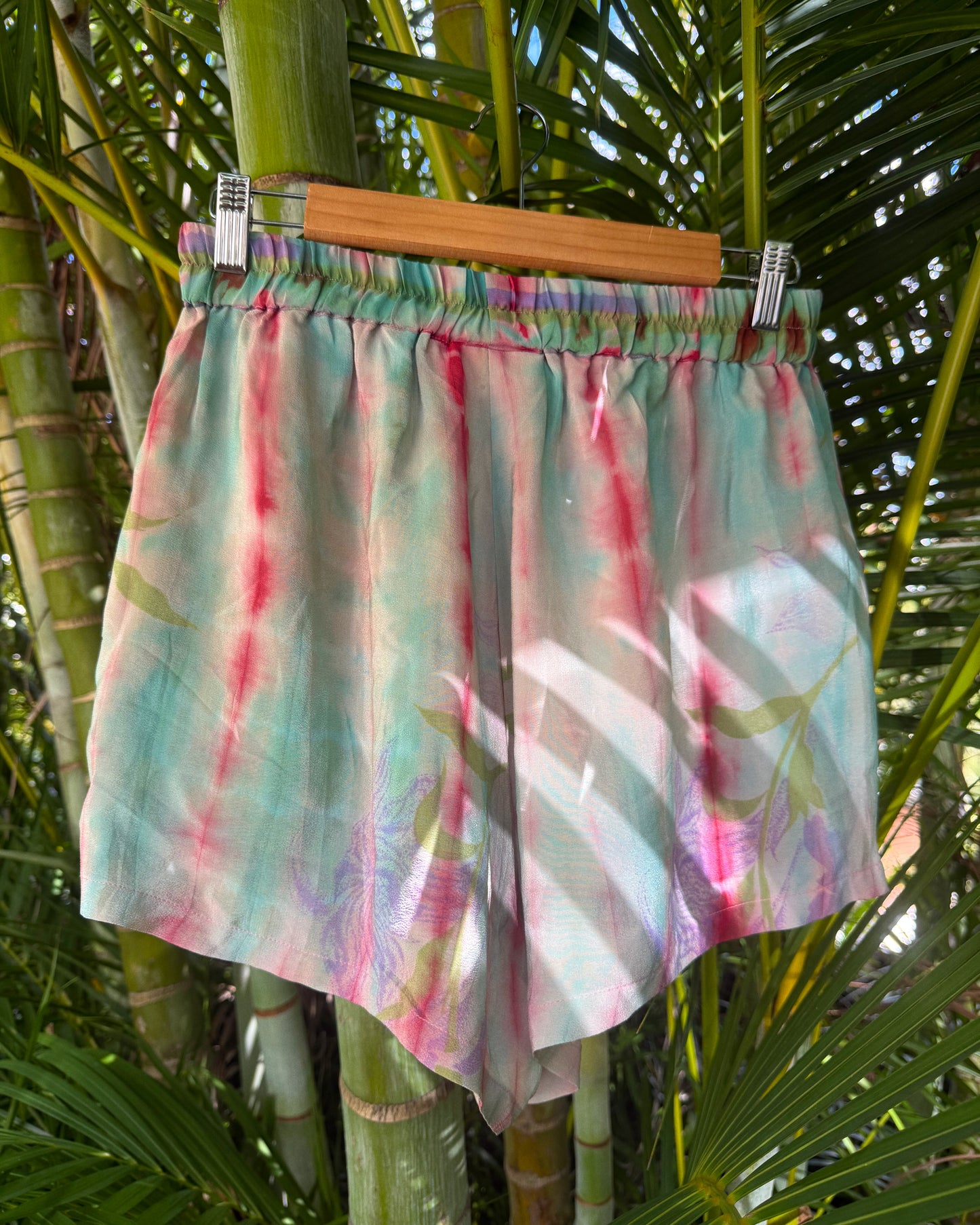Silk Shorts Col 04 MEDIUM