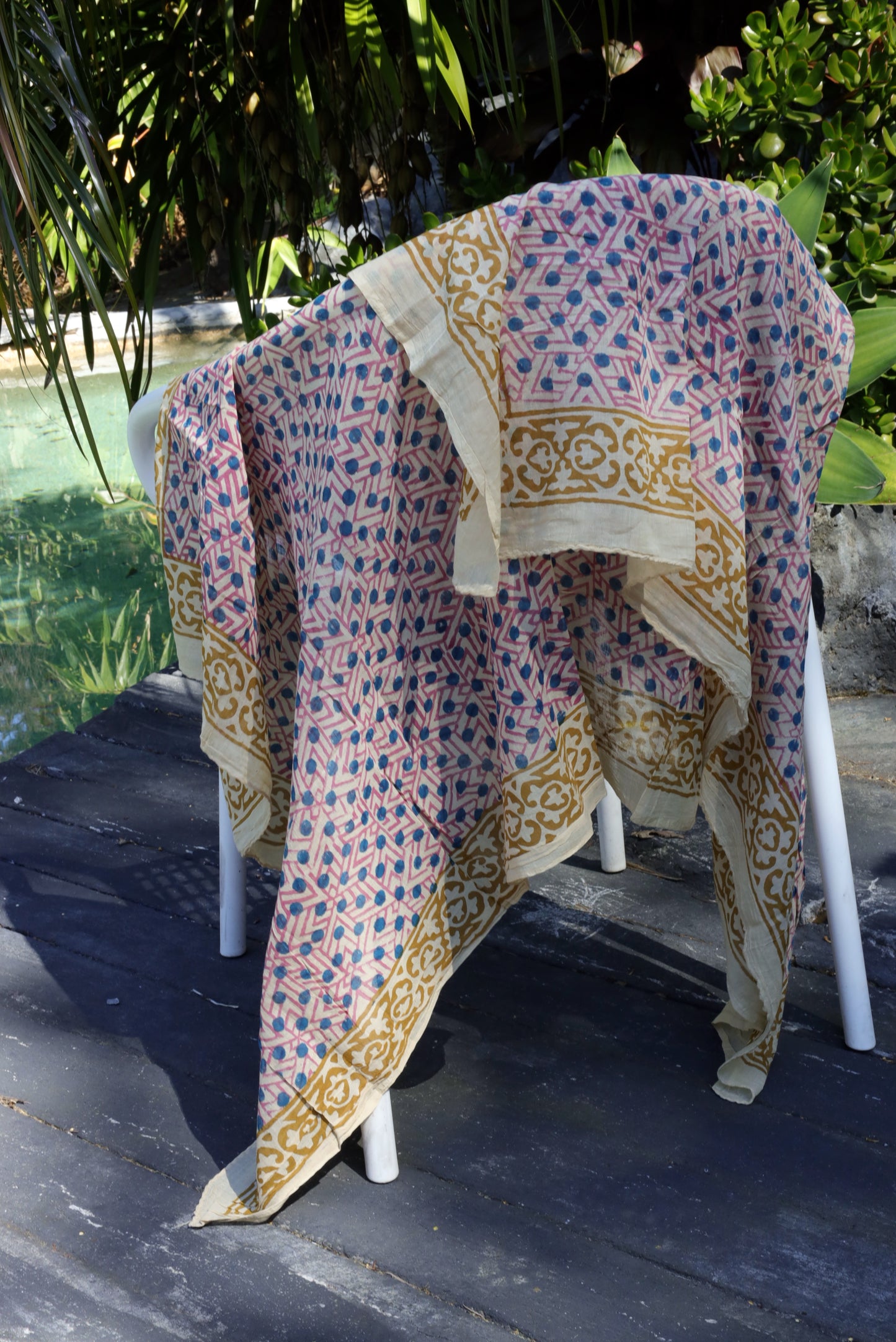 Blockprint Sarong, Geo Pink