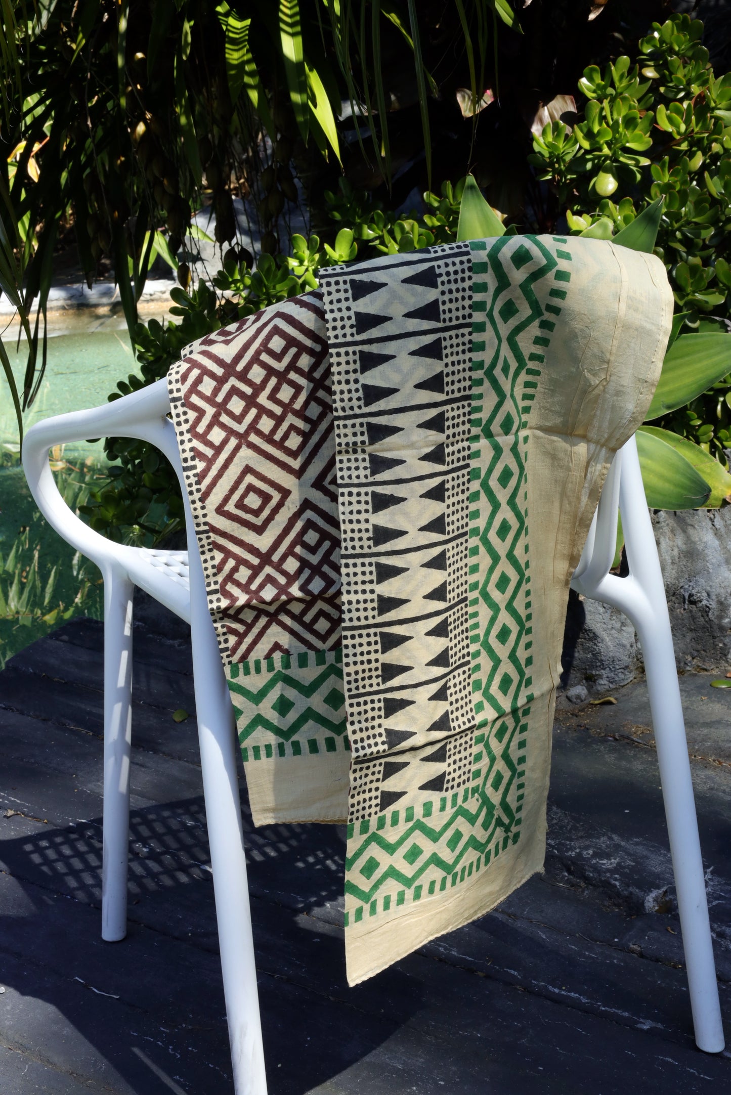 Blockprint Sarong, Geo Brown