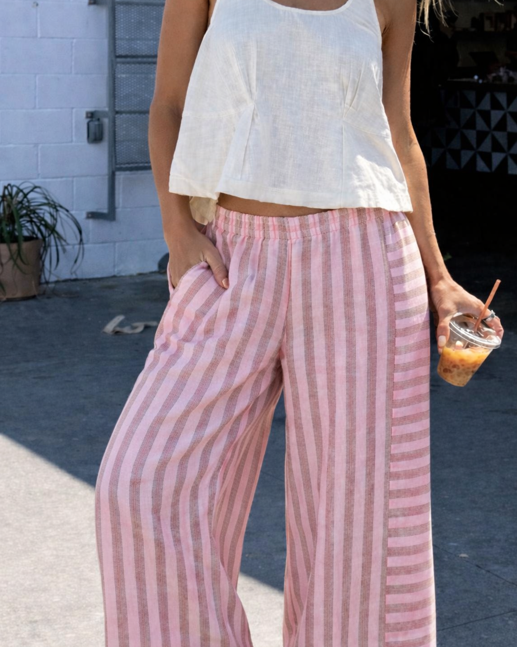 Peony Pants, Musk