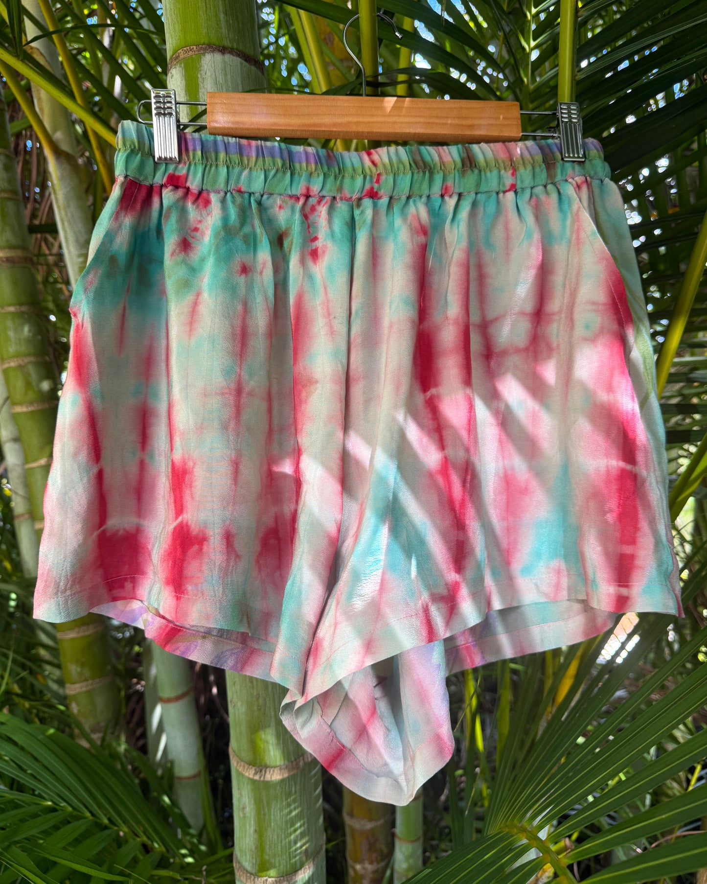 Silk Shorts Col 04 MEDIUM